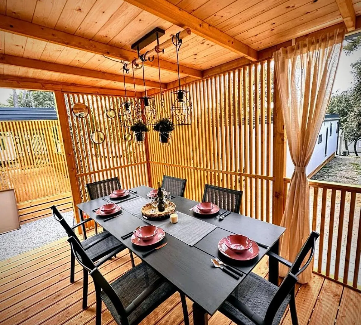 Holiday park Mobile Home Tasha Biograd Na Moru